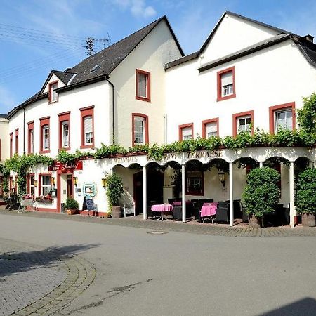 Weinhaus Hotel Zum Josefshof Graach Exterior photo