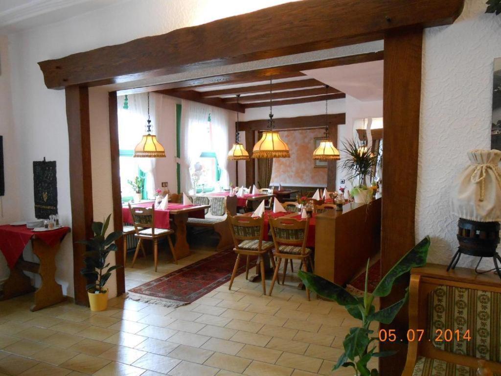 Weinhaus Hotel Zum Josefshof Graach Exterior photo
