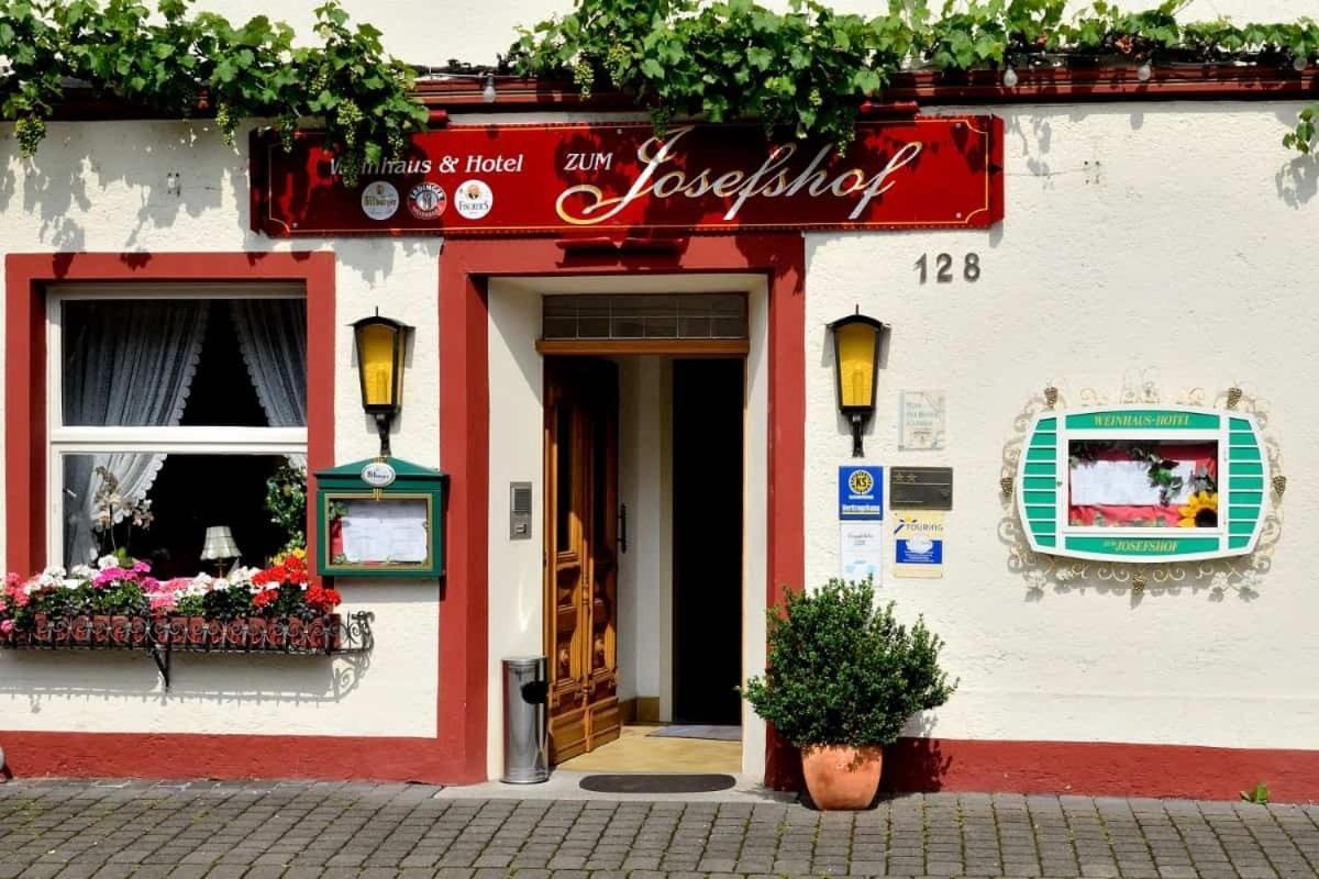 Weinhaus Hotel Zum Josefshof Graach Exterior photo